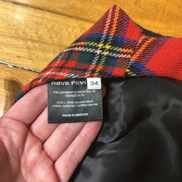 Rave Review wool plaid top - Picture 5 of 9
